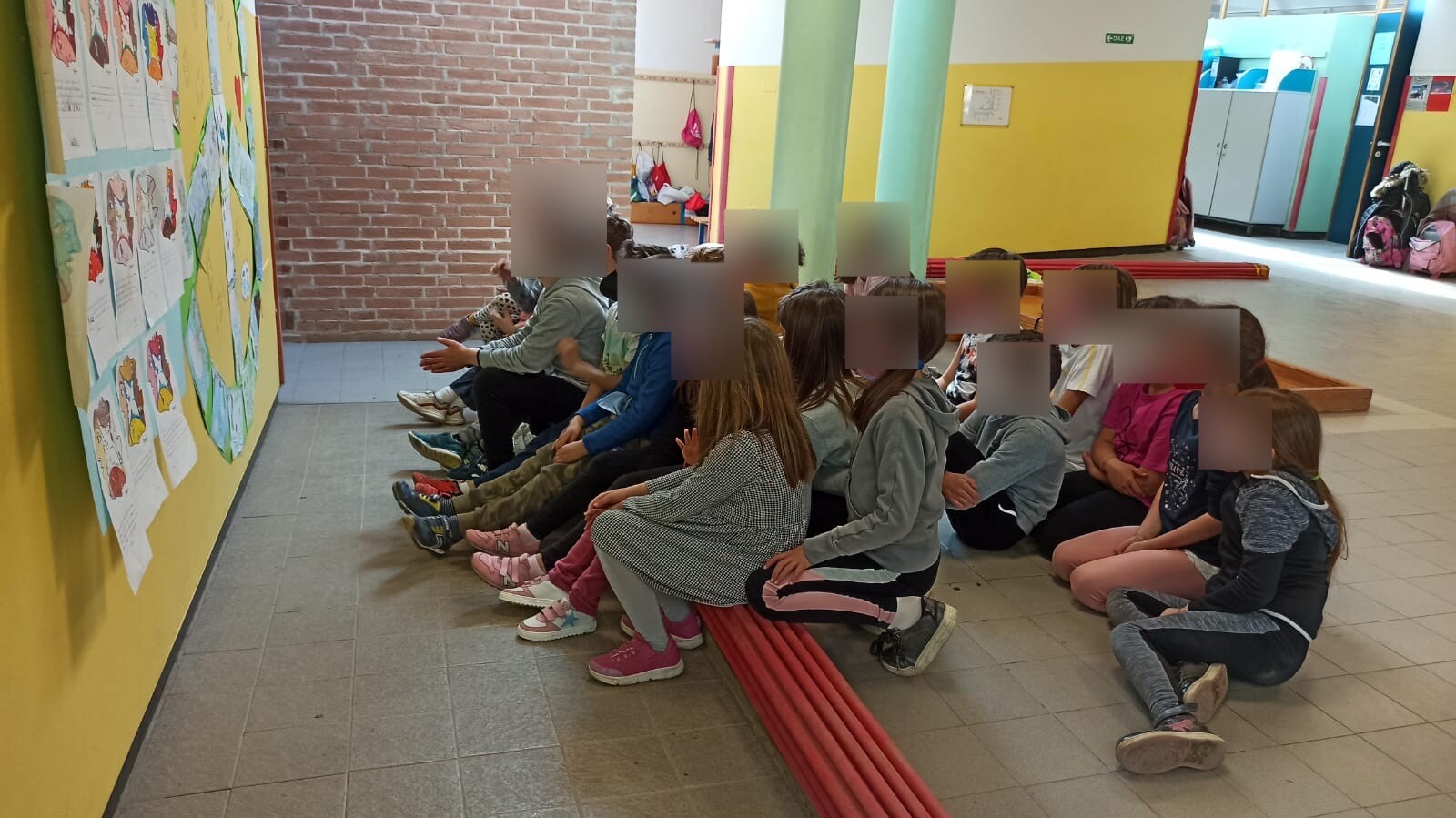 Scuola primaria "Falcone e Borsellino" - Progetto Oltre l'apparenza 2021/2022