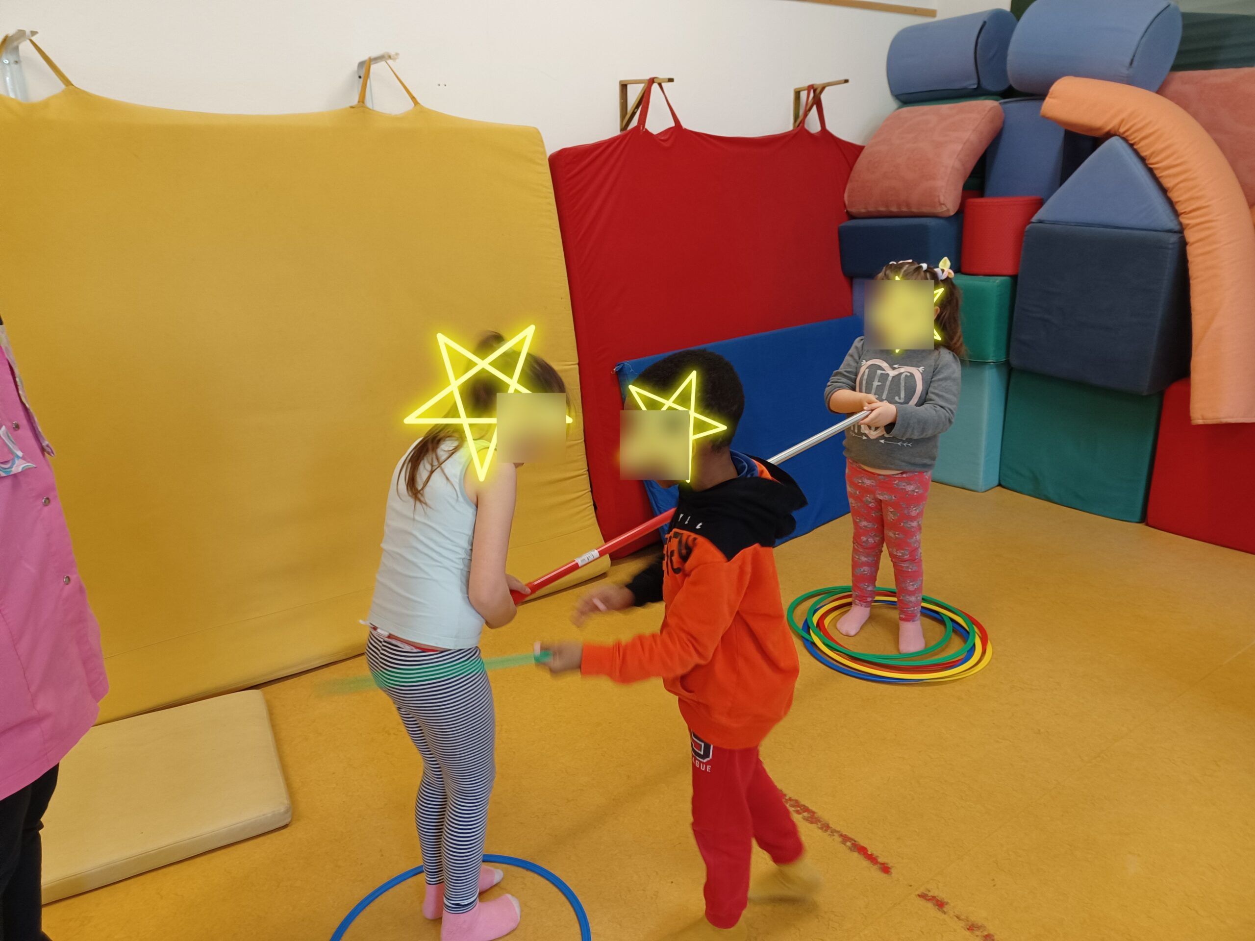 Scuola dell'infanzia "Girasole" - Progetto Oltre l'apparenza 2021/2022
