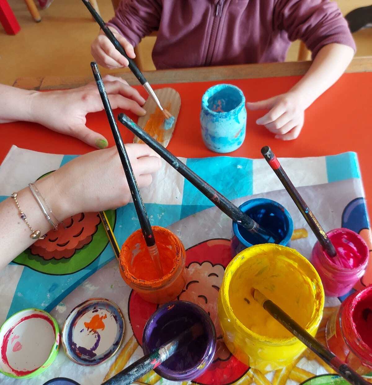 Scuola dell'infanzia "Girasole" - Progetto Oltre l'apparenza 2021/2022