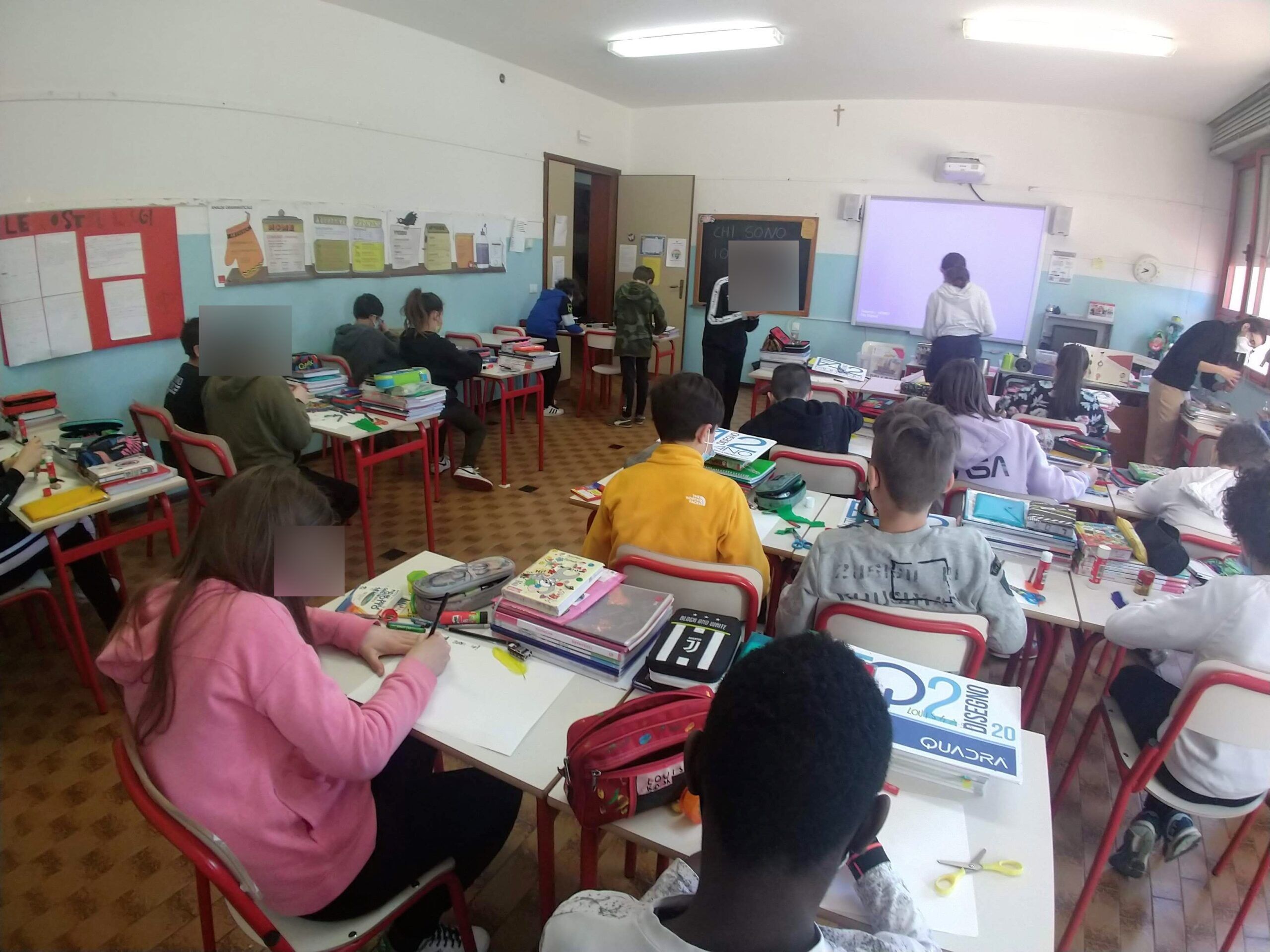 Scuola primaria "Boschetti Alberti" - Progetto Oltre l'apparenza 2021/2022