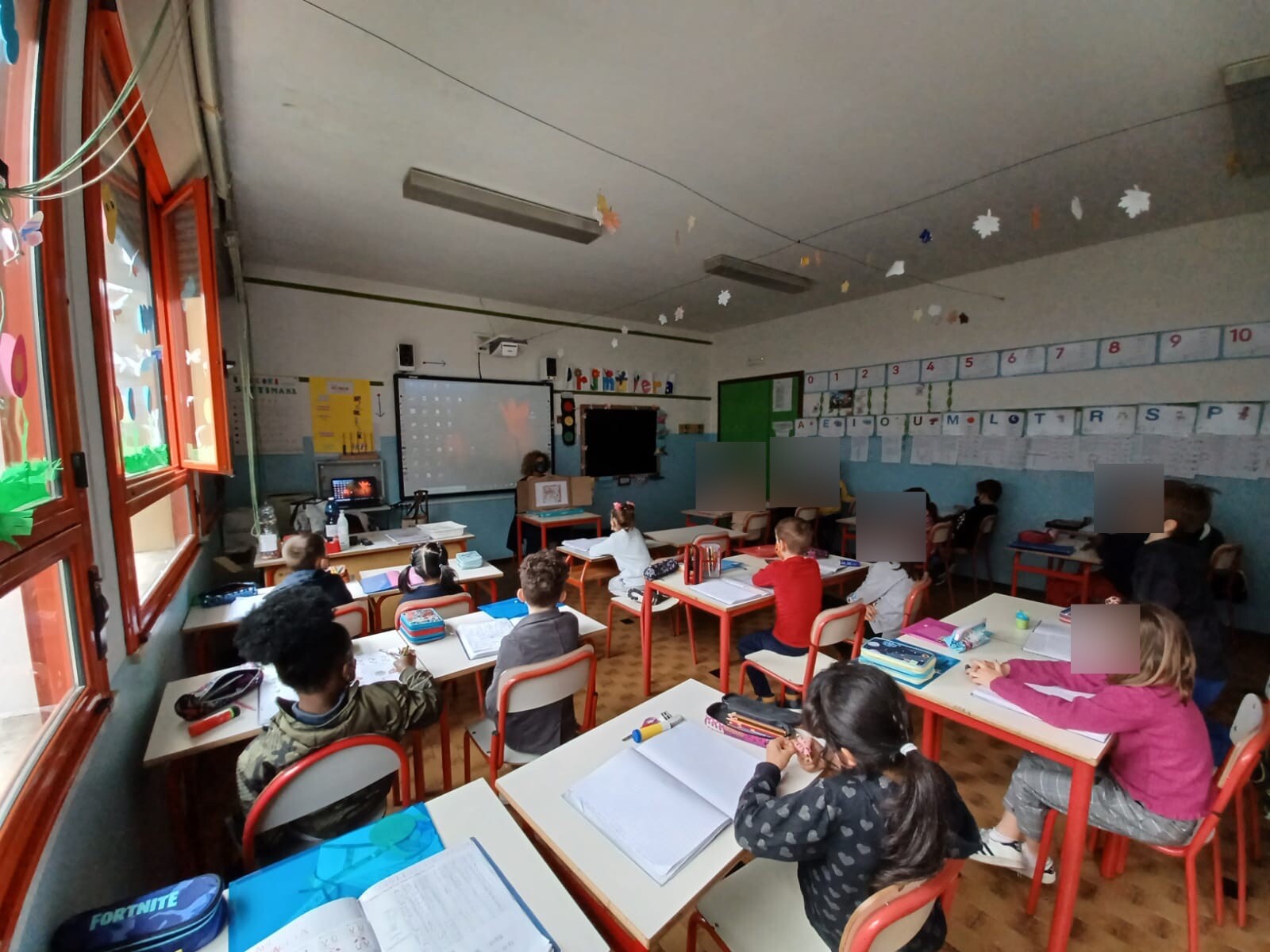 Scuola primaria "Boschetti Alberti" - Progetto Oltre l'apparenza 2021/2022